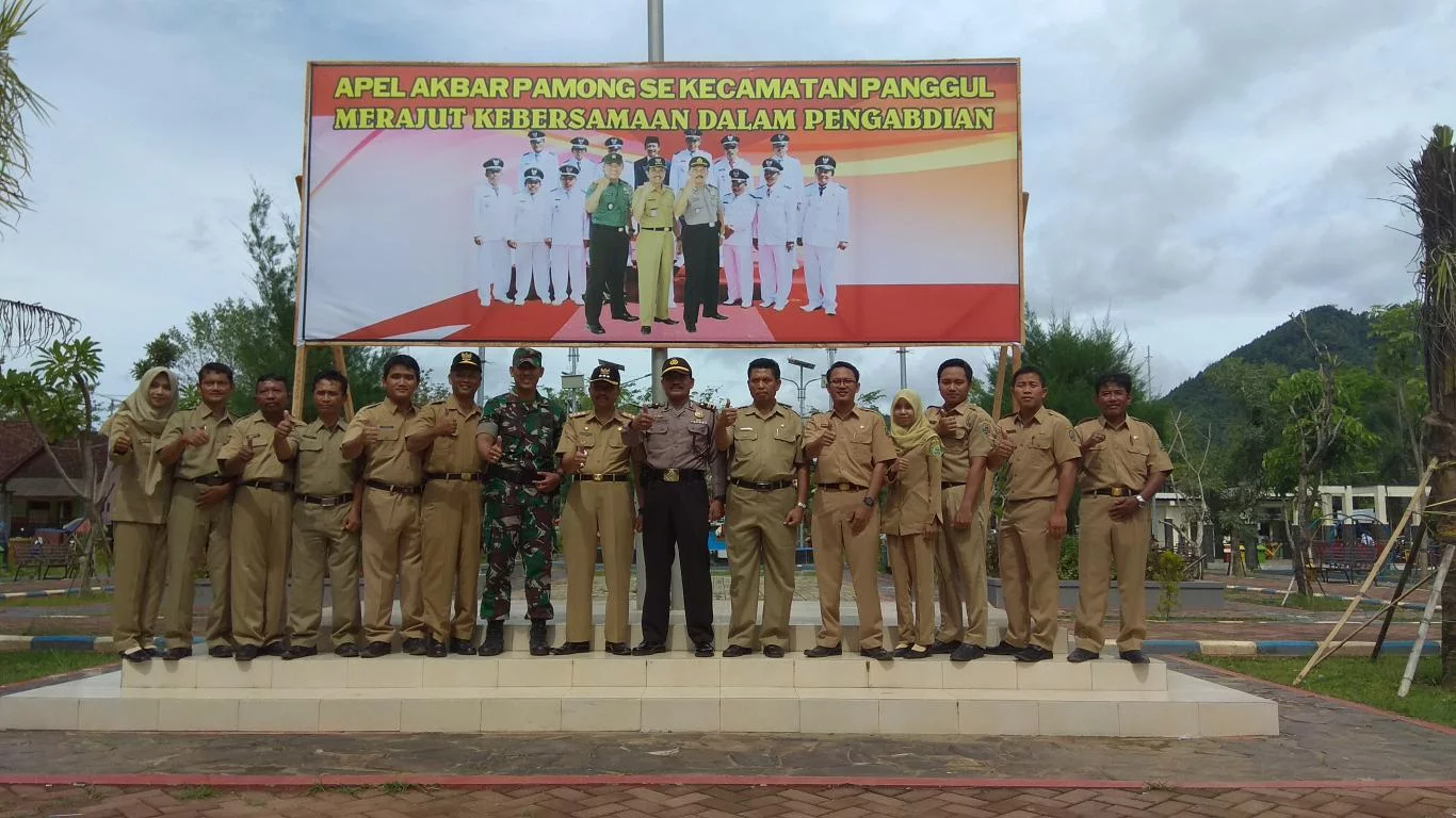 Kegiatan Apel Akbar